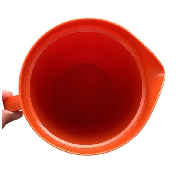Vintage Tupperware Harvest Orange 2 Quart Pitcher 800-5 Push Button Lid 9.5" EUC - Picture 6 of 7
